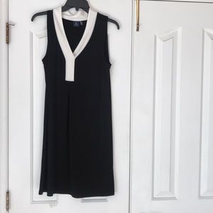 Kaari Blue black and cream dress